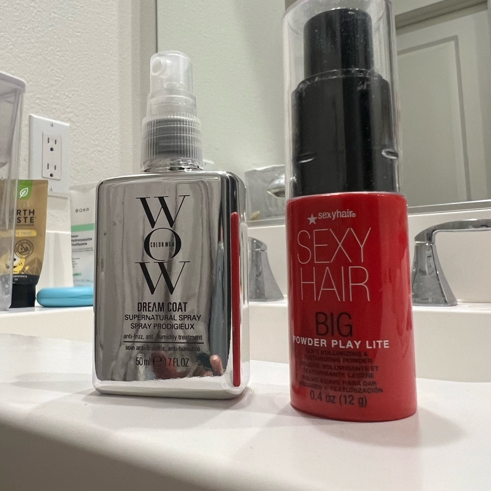 Big Powder Play Lite Volumizing Powder and COLOR WOW Dream coat bundle